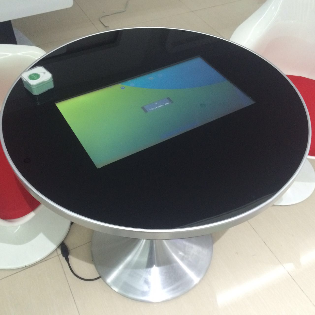 触摸显现屏一体机